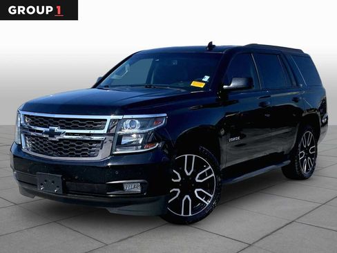 Used 2017 Chevrolet Tahoe LT w/ Luxury Package RWD image 1