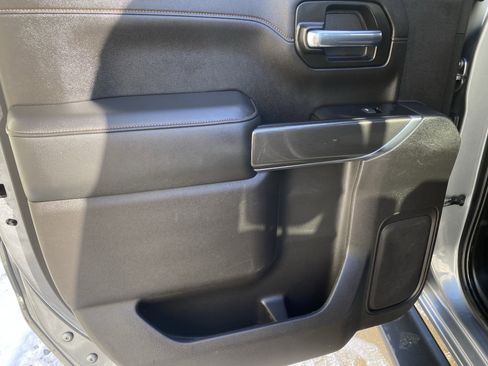 Used 2020 GMC Sierra 1500 AT4 w/ AT4 Premium Package image 17