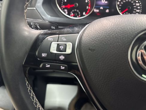 Certified 2021 Volkswagen Tiguan SE AWD/4WD image 18