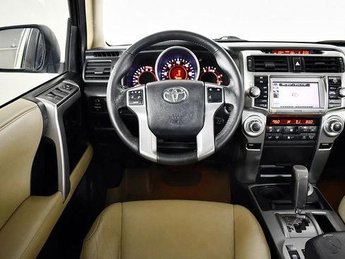 Used 2013 Toyota 4Runner Limited AWD/4WD image 18