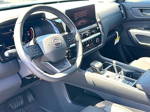 New 2026 Nissan Pathfinder SL w/ Cargo Package FWD image 9