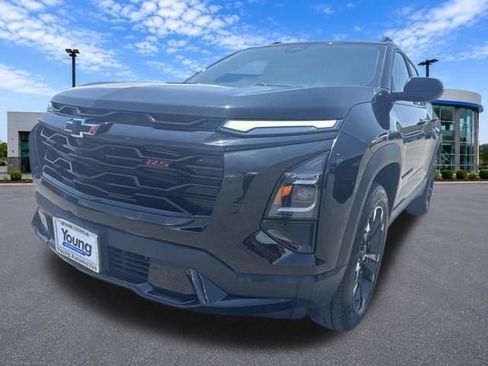Used 2025 Chevrolet Equinox RS AWD/4WD image 12