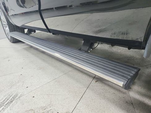 Used 2024 Ford Expedition Limited RWD image 51