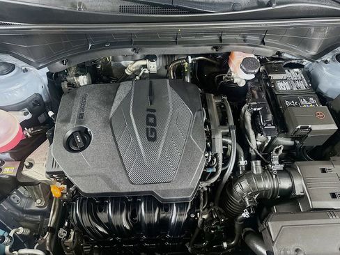 Certified 2023 Kia Sorento LX FWD image 31