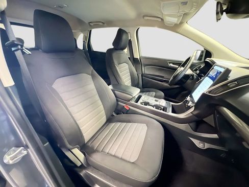 Used 2024 Ford Edge SE w/ Black Appearance Package image 25