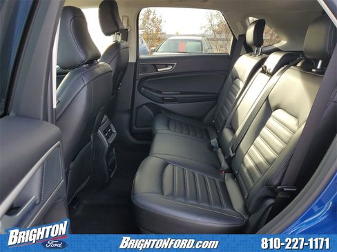 Used 2024 Ford Edge SEL w/ Convenience Package image 12