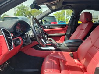 Used 2020 Porsche Cayenne Turbo AWD/4WD video 2
