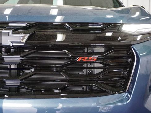 New 2026 Chevrolet Equinox RS w/ Safety and Technology Package FWD image 4
