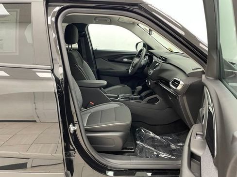 Certified 2023 Chevrolet TrailBlazer LT FWD image 15