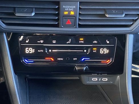 New 2026 Volkswagen Jetta Sport FWD image 8