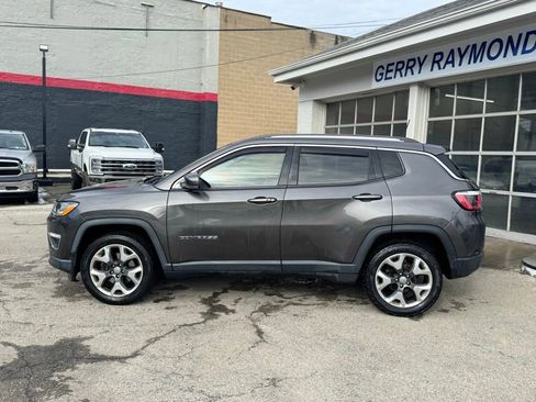 Used 2019 Jeep Compass Limited w/ Safety & Security Group image 3