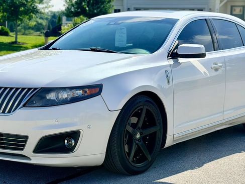 Used 2012 Lincoln MKS AWD image 7