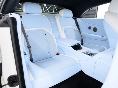 Used 2025 Rolls-Royce Spectre AWD/4WD image 48