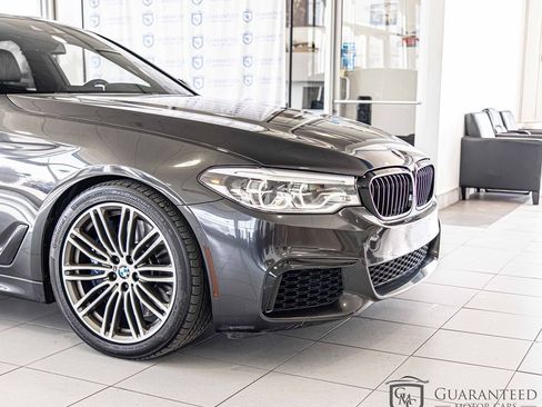 Used 2020 BMW M550i xDrive w/ Executive Package image 4