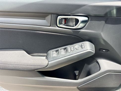 Certified 2025 Honda Civic Sport image 20