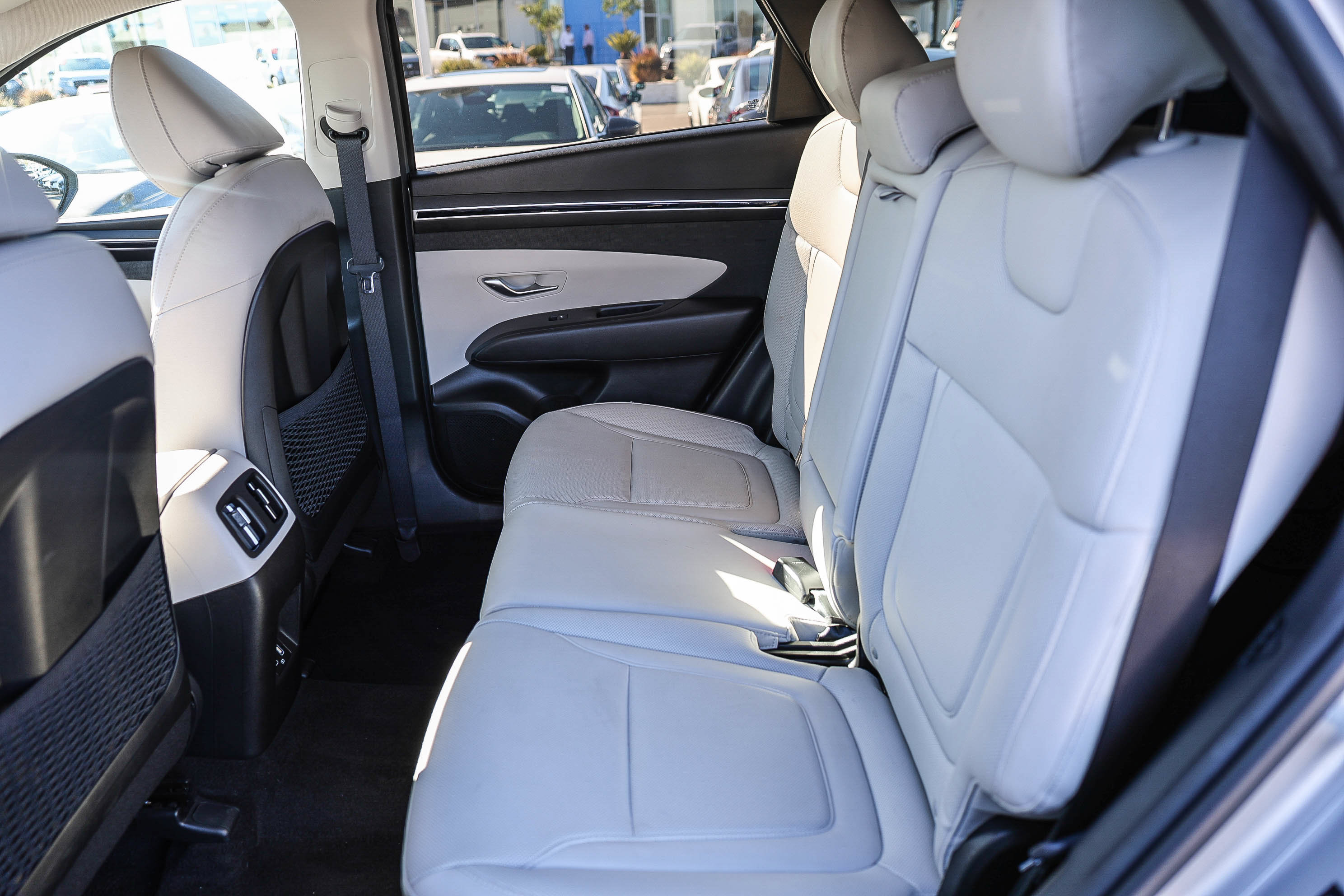 Used 2023 Hyundai Tucson SEL w/ Convenience Package AWD/4WD image 8