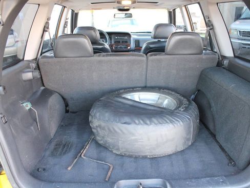 Used 1998 Jeep Grand Cherokee Laredo image 25