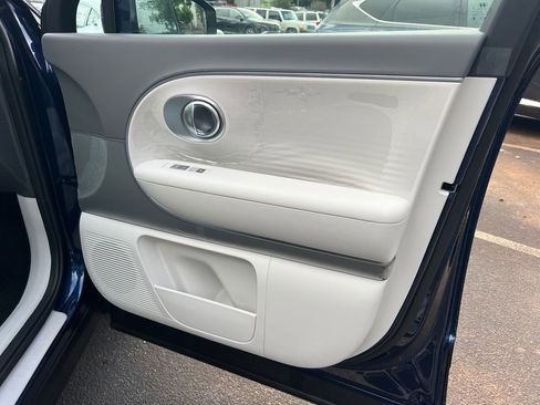 New 2026 Hyundai Ioniq 9 SE image 14