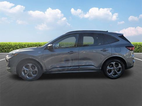 Used 2024 Ford Escape ST-Line image 6