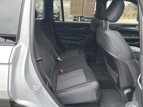 New 2025 Jeep Grand Cherokee Laredo X image 51