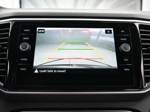 Used 2022 Volkswagen Atlas SE w/ Black Wheel Package image 21