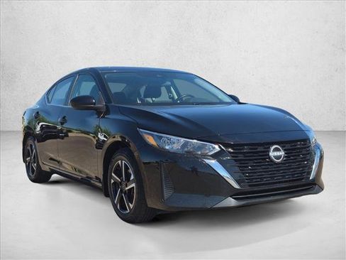 Used 2024 Nissan Sentra SV FWD image 3