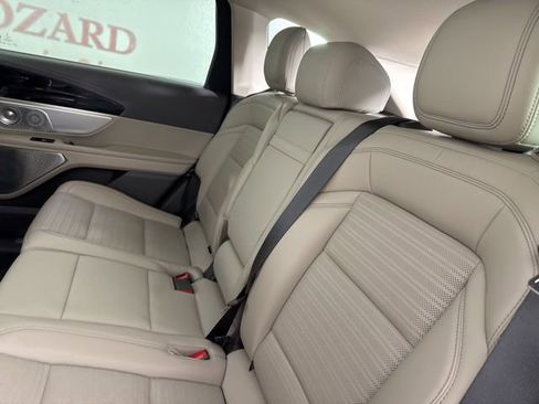 Used 2024 Lincoln Nautilus Reserve w/ Equipment Group 203A image 13