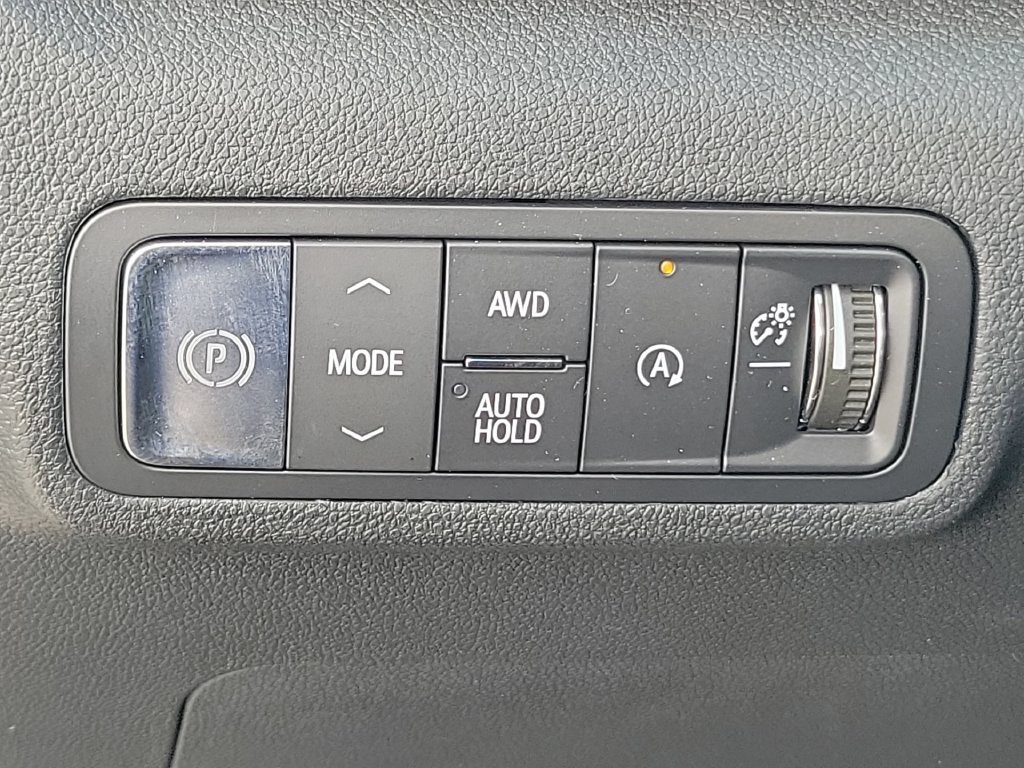 Used 2026 GMC Terrain AT4 w/ Technology Package II AWD/4WD image 18