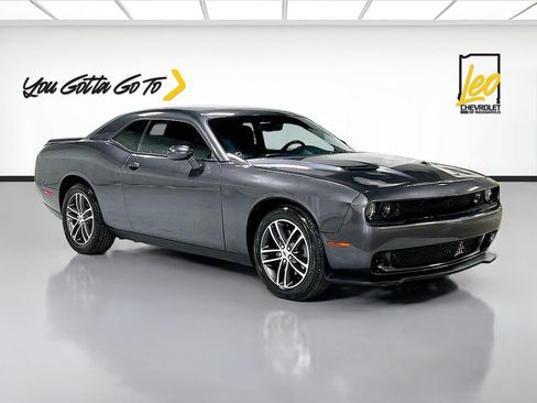 Used 2019 Dodge Challenger GT image 3