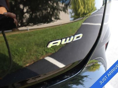 Certified 2024 Ford Edge SEL w/ Convenience Package AWD/4WD image 6