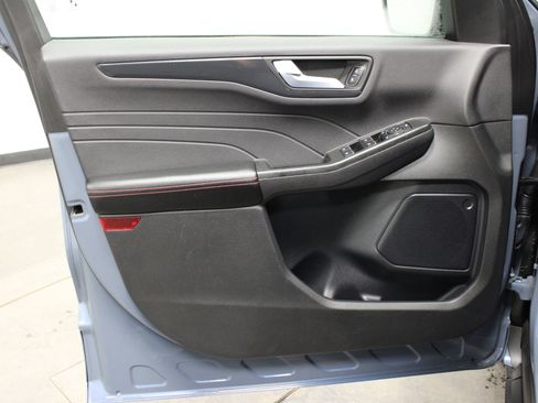 Used 2024 Ford Escape ST-Line w/ Tech Pack #1 image 18