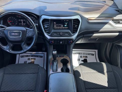 Used 2017 GMC Acadia SLE FWD image 7