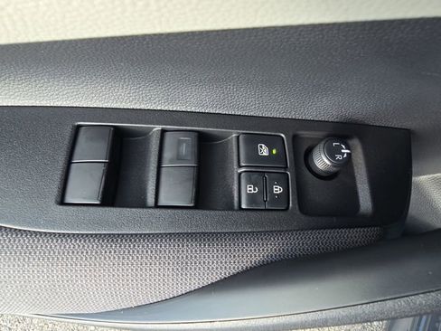 New 2026 Toyota Corolla LE FWD image 27