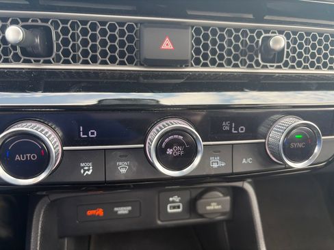 Used 2024 Honda Civic EX image 18