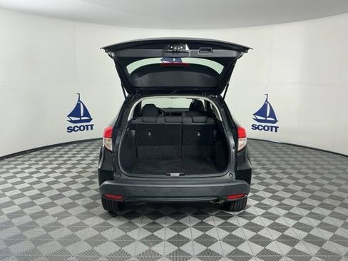 Used 2019 Honda HR-V LX image 21