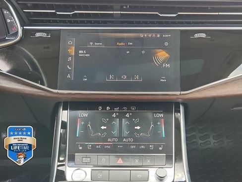 Used 2020 Audi Q8 Premium Plus AWD/4WD image 28