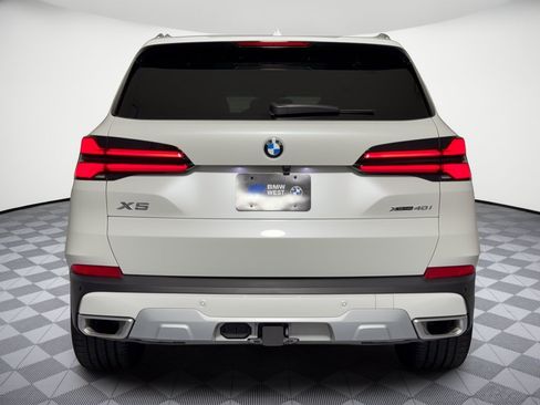 Used 2026 BMW X5 xDrive40i AWD/4WD image 11