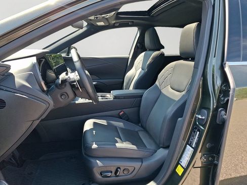 Used 2024 Lexus RX 350 Premium w/ Convenience Package AWD/4WD image 14