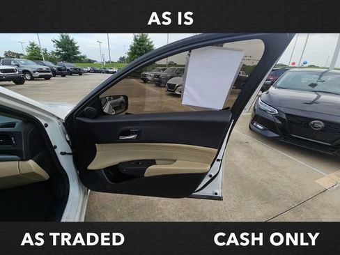 Used 2014 Acura ILX w/ Technology Package FWD image 16