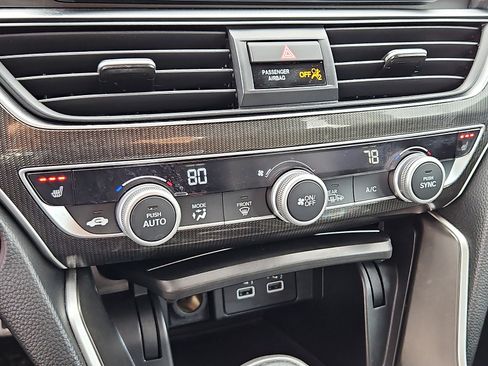 Used 2022 Honda Accord Sport Special Edition image 19