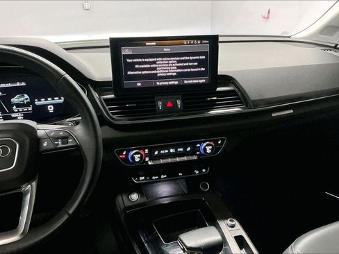 Used 2023 Audi Q5 2.0T Premium Plus w/ Premium Plus Package image 9