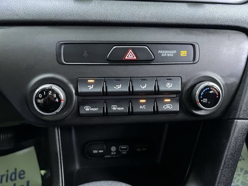 Used 2018 Kia Sportage LX FWD image 23