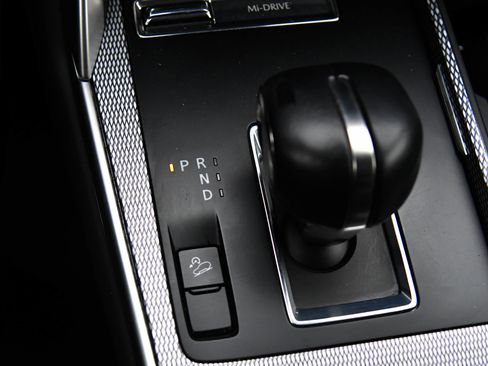 Used 2024 MAZDA CX-90 3.3 Turbo w/ Preferred Plus image 25