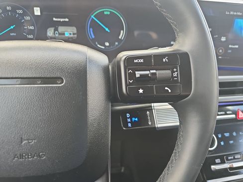 Used 2026 Hyundai Santa Fe Calligraphy AWD/4WD image 19