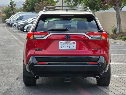 Used 2022 Toyota RAV4 XSE image 6