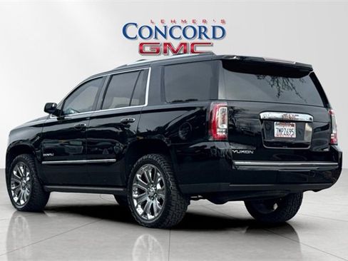 Used 2015 GMC Yukon Denali w/ Premium Package image 6