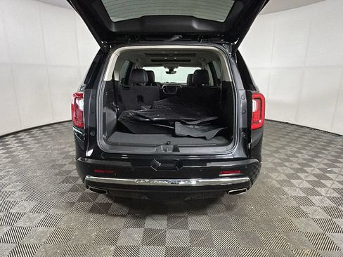 Used 2023 GMC Acadia Denali w/ Black Diamond Edition AWD/4WD image 32