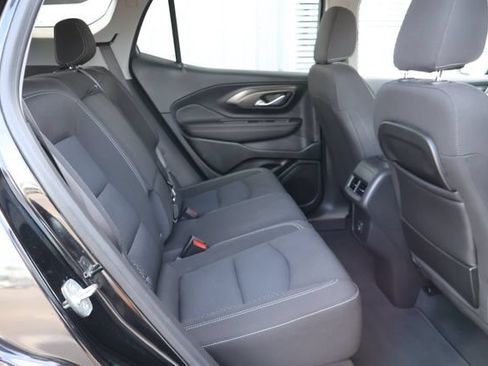 Used 2022 GMC Terrain SLE w/ Driver Convenience Package FWD image 20