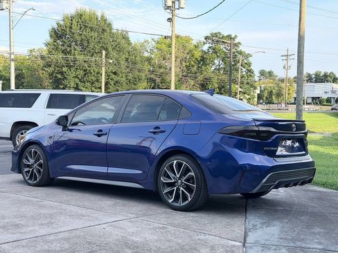 Used 2021 Toyota Corolla SE w/ SE Premium Package FWD image 4