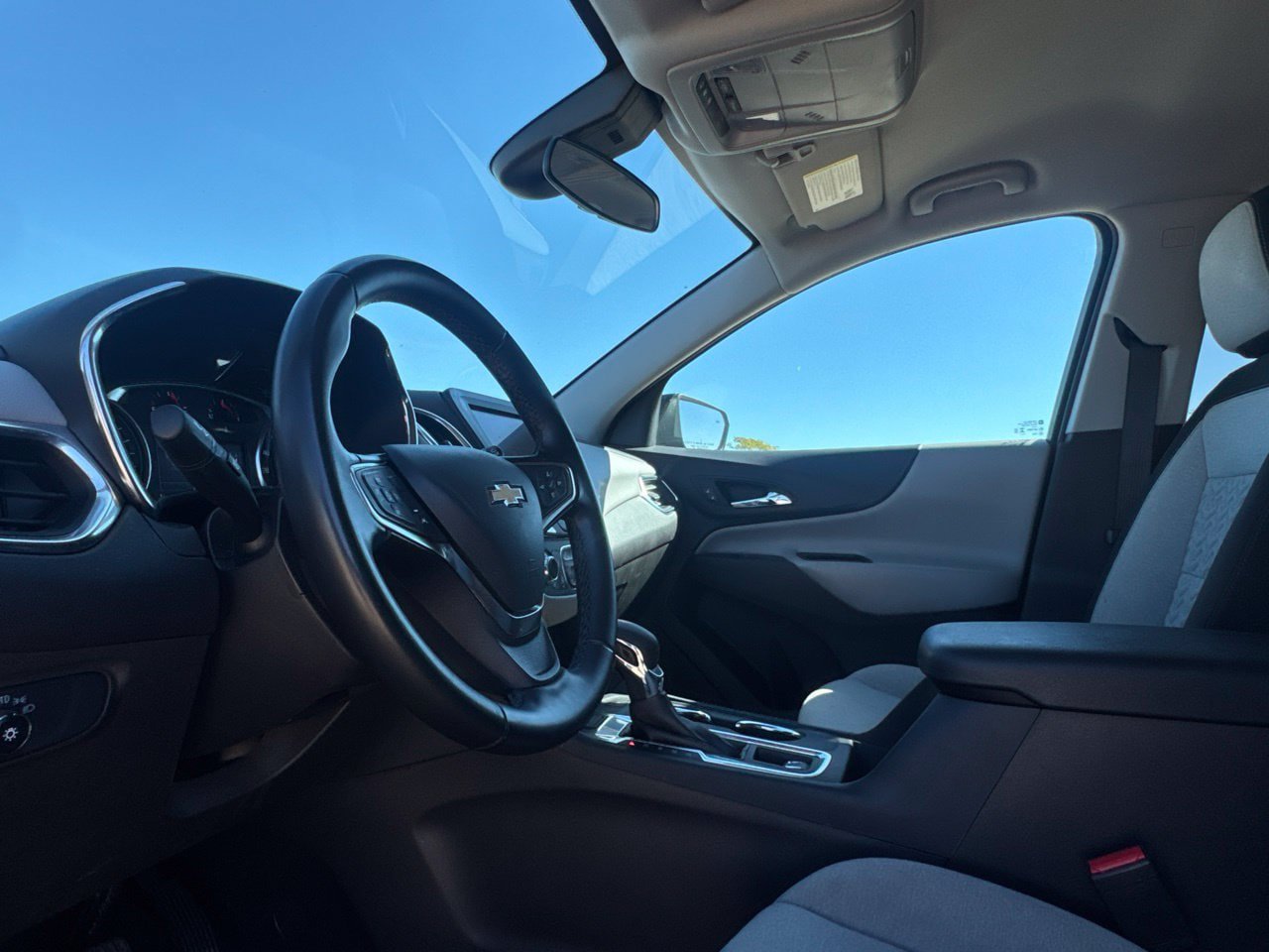 Used 2024 Chevrolet Equinox LT AWD/4WD image 41